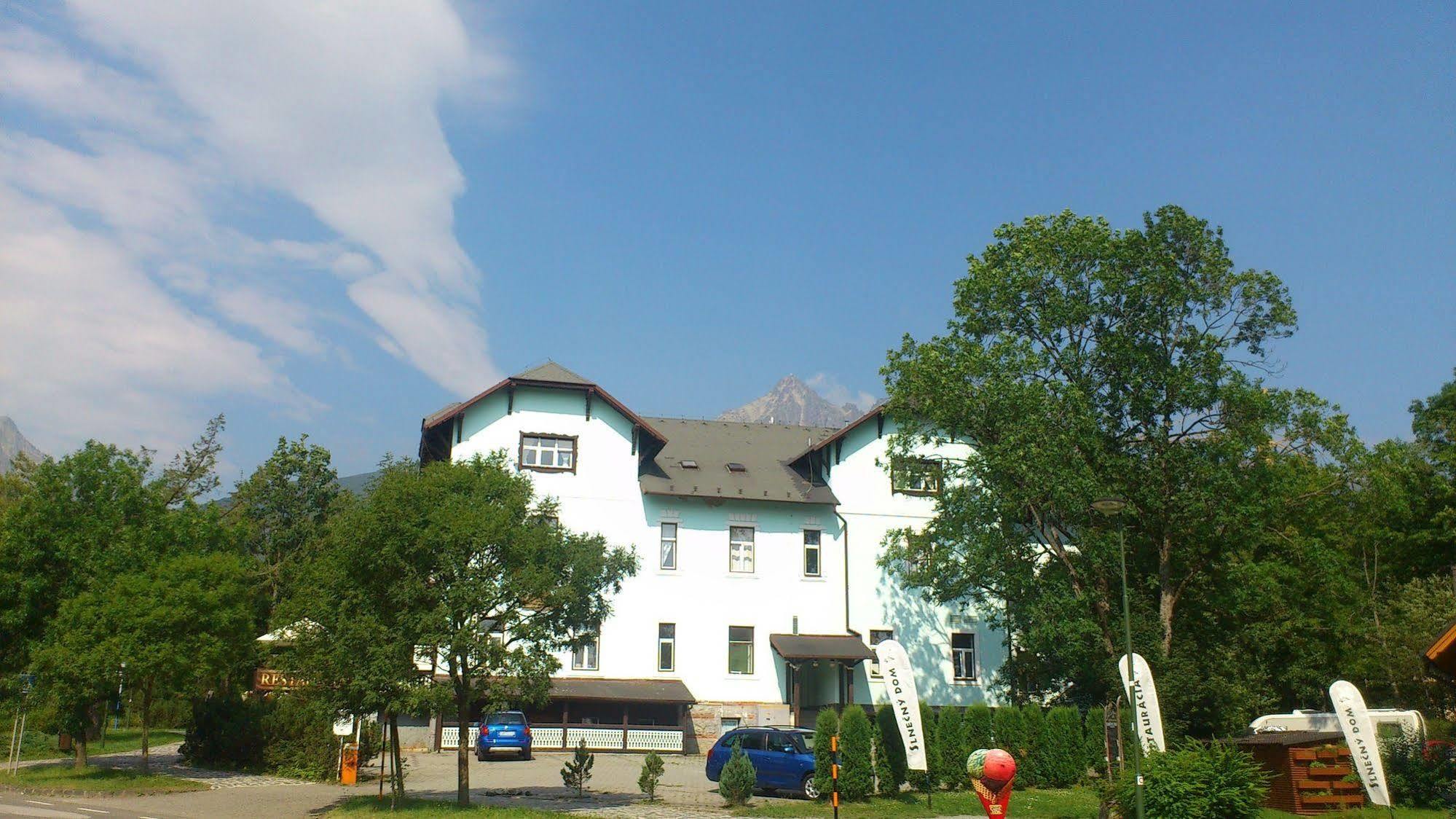 Hotel Tatry Tatranská Lomnica Exteriör bild