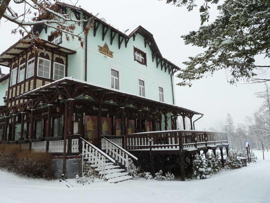 Hotel Tatry Tatranská Lomnica Exteriör bild
